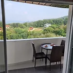 Park Ravne * Високо