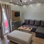 Park Ravne Апартаменты Високо