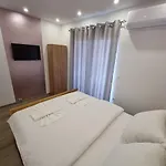 Park Ravne Апартаменты Високо