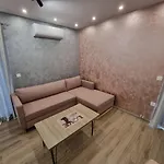 Апартаменты Park Ravne Високо