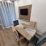 Park Ravne Апартаменты Високо