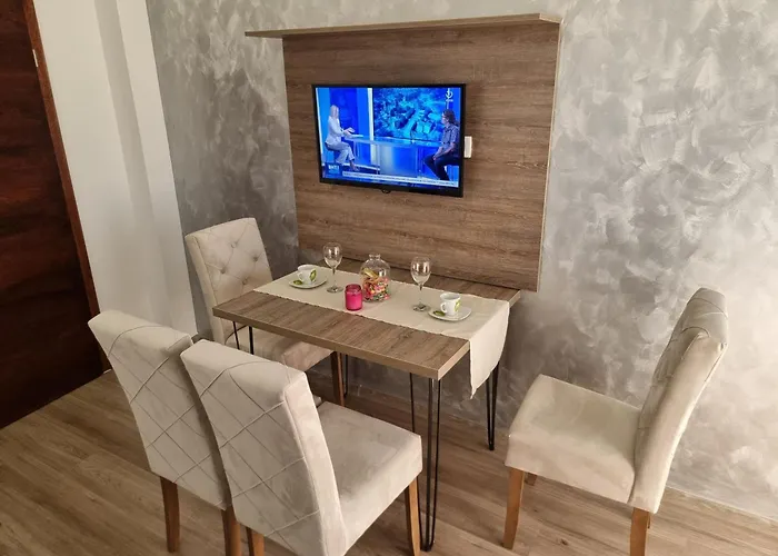 Park Ravne * 维索科